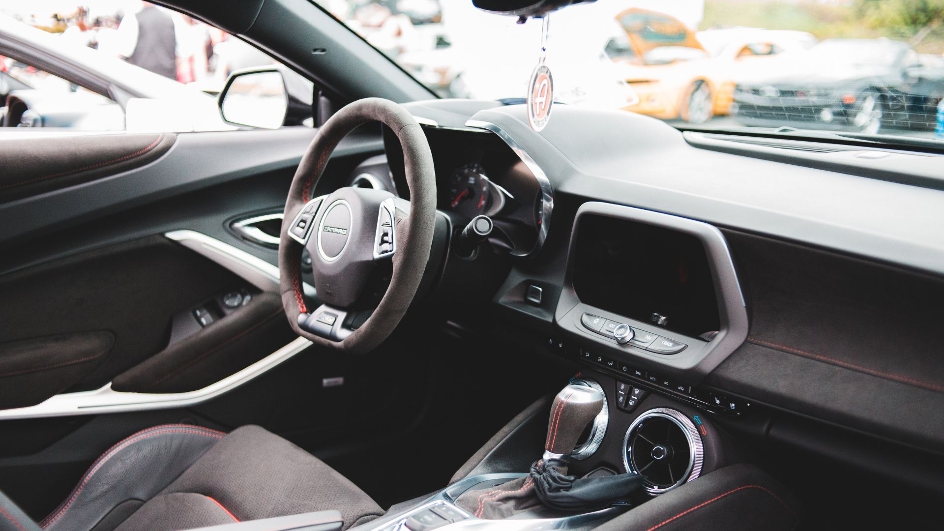 Auto detailing service photo 2
